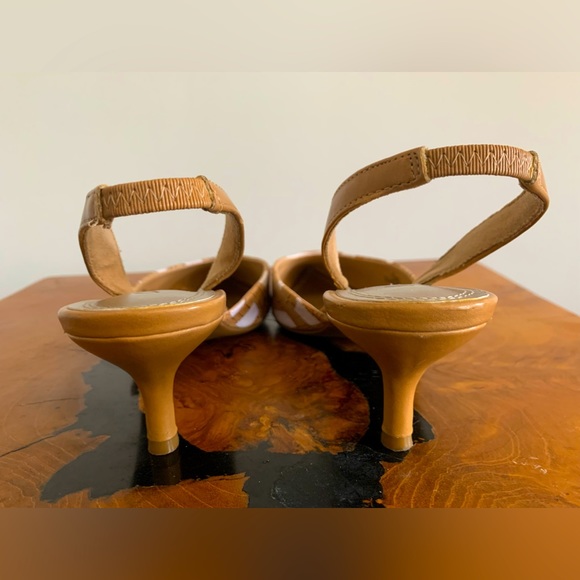 Women's size 6 Amelia Grace heels - Picture 5 of 6